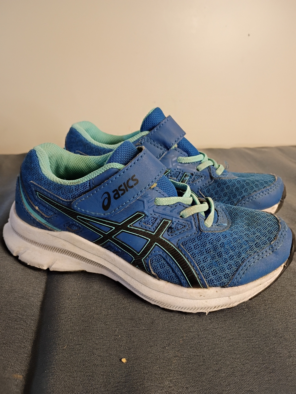 ASICS Kids Blue Sneakers with Mint Accents
